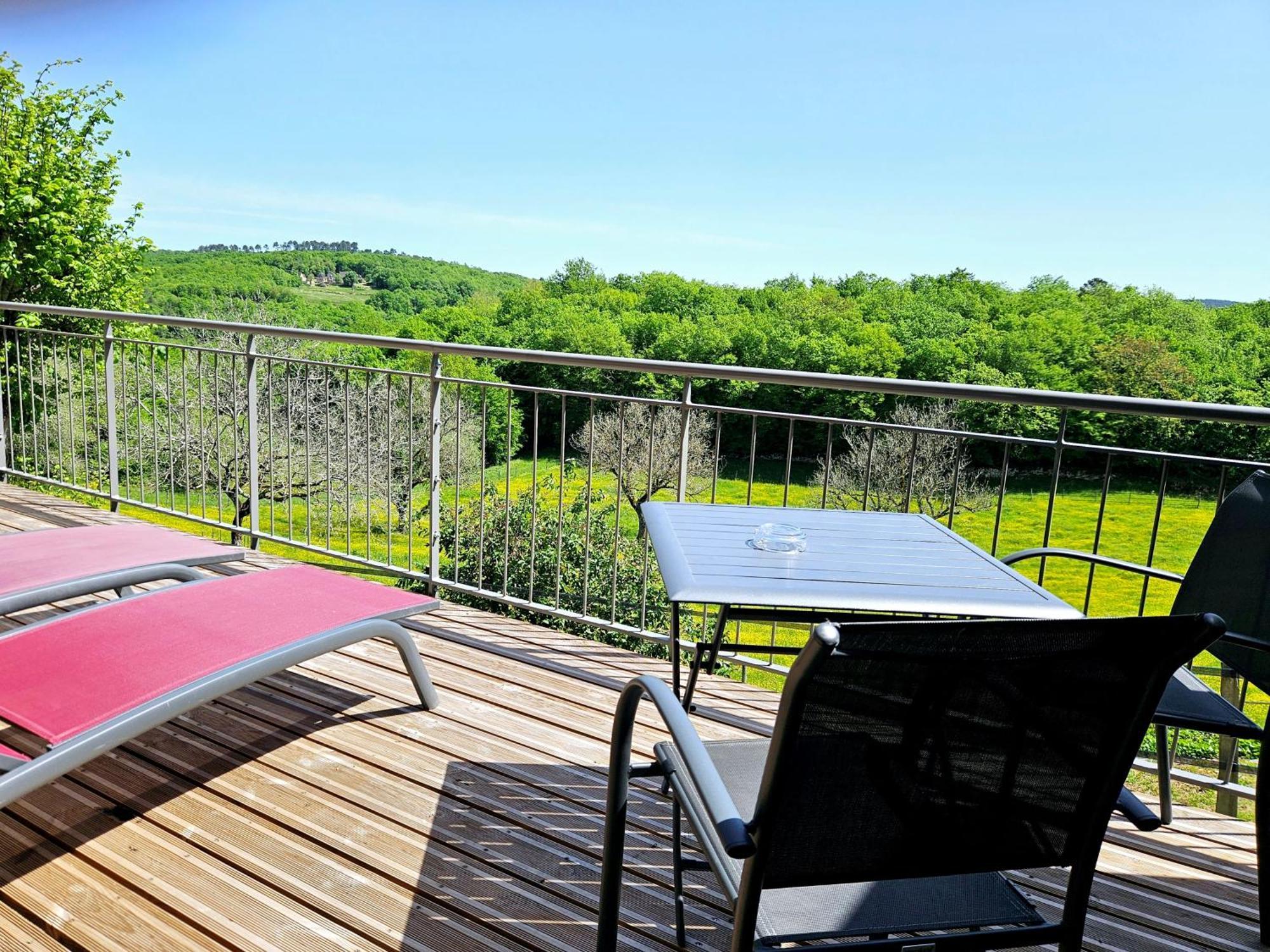 Domaine De La Rhonie Hotel Meyrals Exterior foto